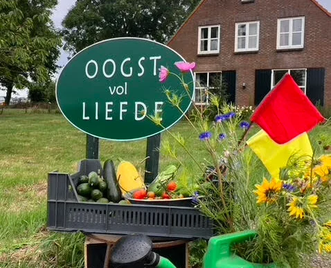 Tuinieren bij Oogst vol Liefde 